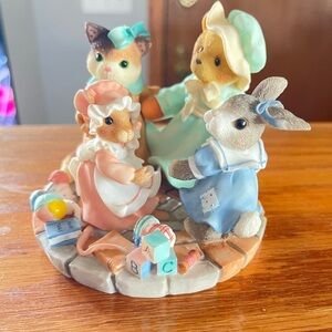 Cherished Teddies White Base Marking with Brown Felt Dots